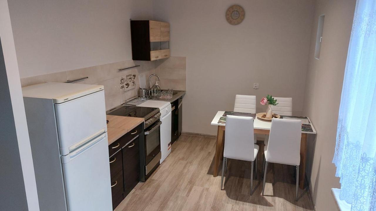 Apartamenty Montania วีสวา ภายนอก รูปภาพ